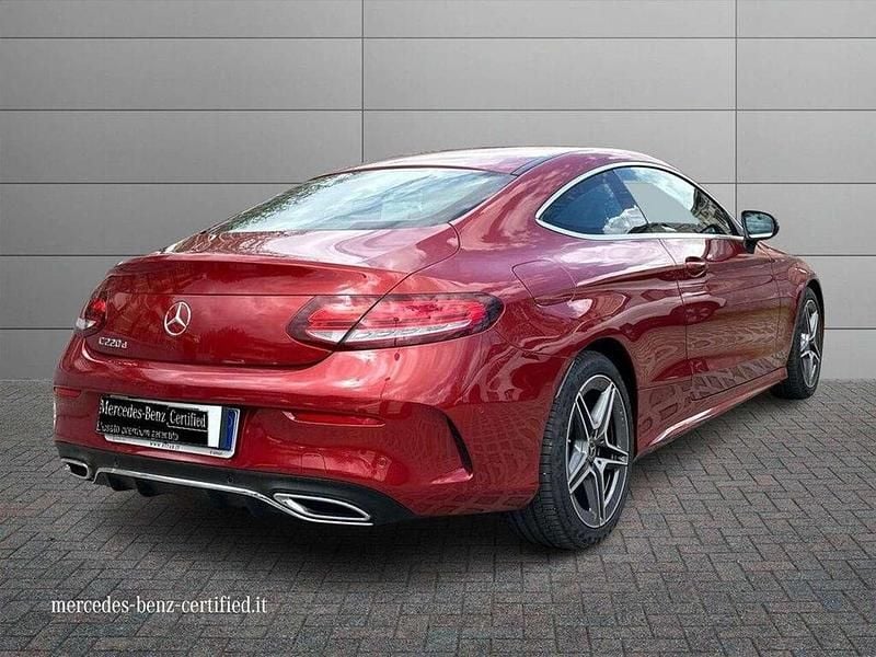 Begagnad Mercedes C220 Premium 194 HK (142 kW) 2020 Röd Sportkupé