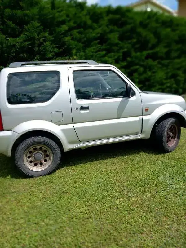 Usata Suzuki Jimny 82 CV (60 kW) 2001 SUV