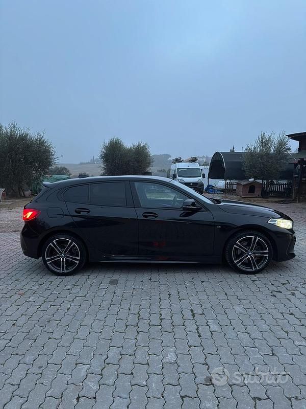 Usata BMW 118 M Sport 150 CV (110 kW) 2020 Nero Utilitaria