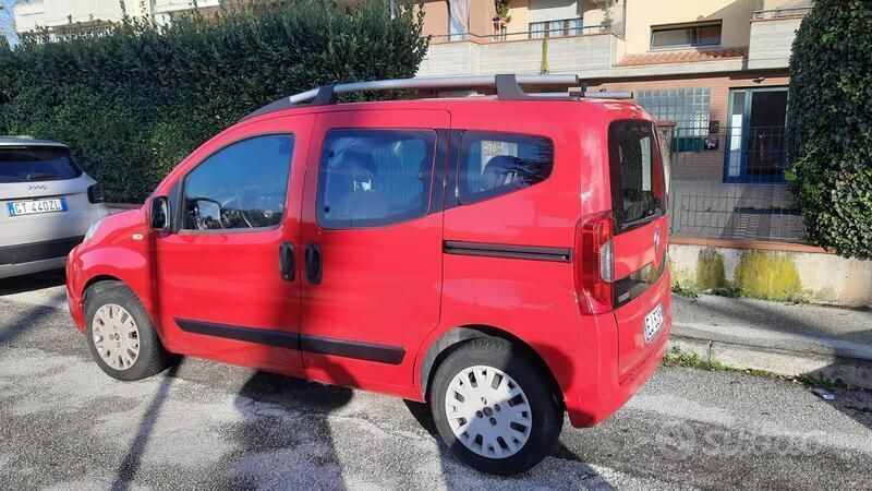 Usata Fiat Qubo Trekking 77 CV (56 kW) 2011 Rosso Monovolume