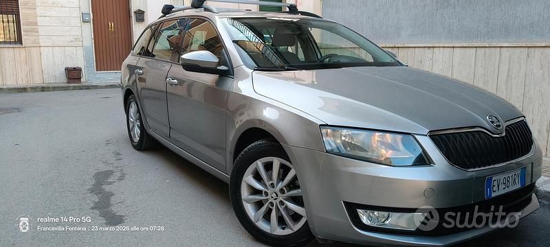 Usata Skoda Octavia 105 CV (77 kW) 2014 Utilitaria