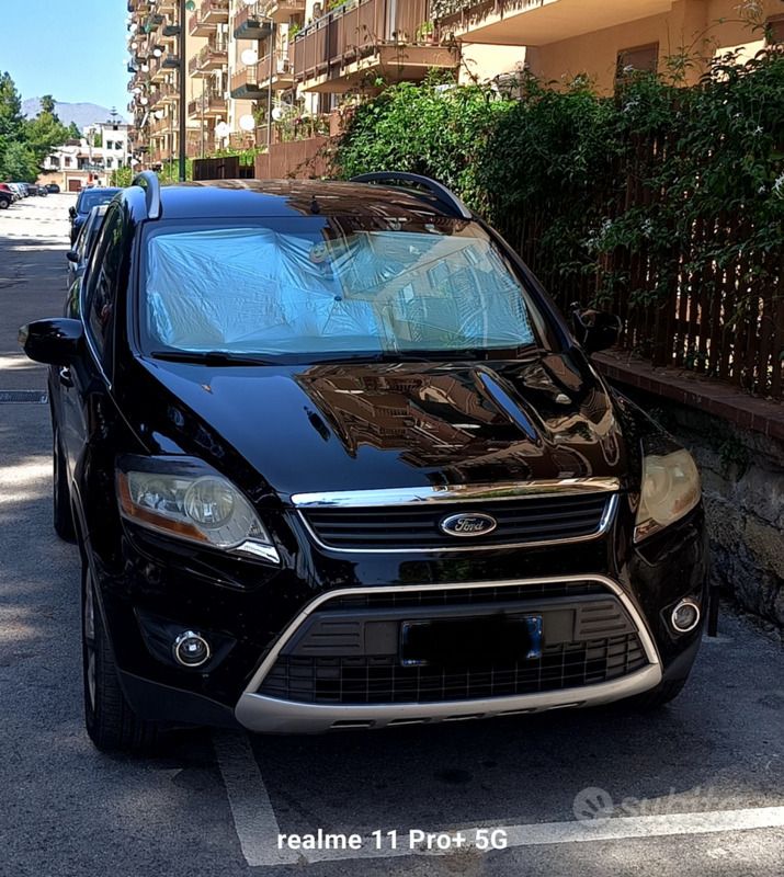 Nero Usata 2010 Ford Kuga SUV | 7500 € (Buon prezzo) - Immagine 1/4
