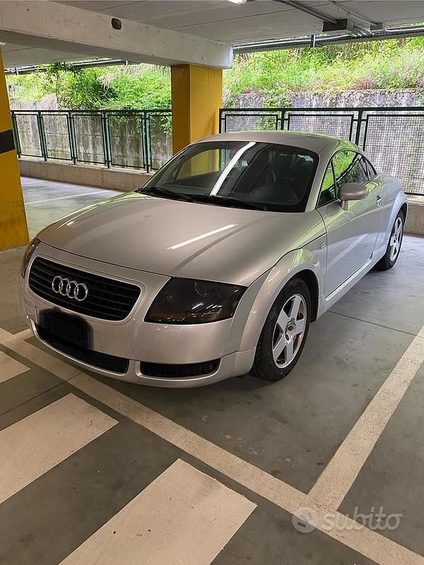 Usata Audi TT 180 CV (132 kW) 1999 Grigio Coupé