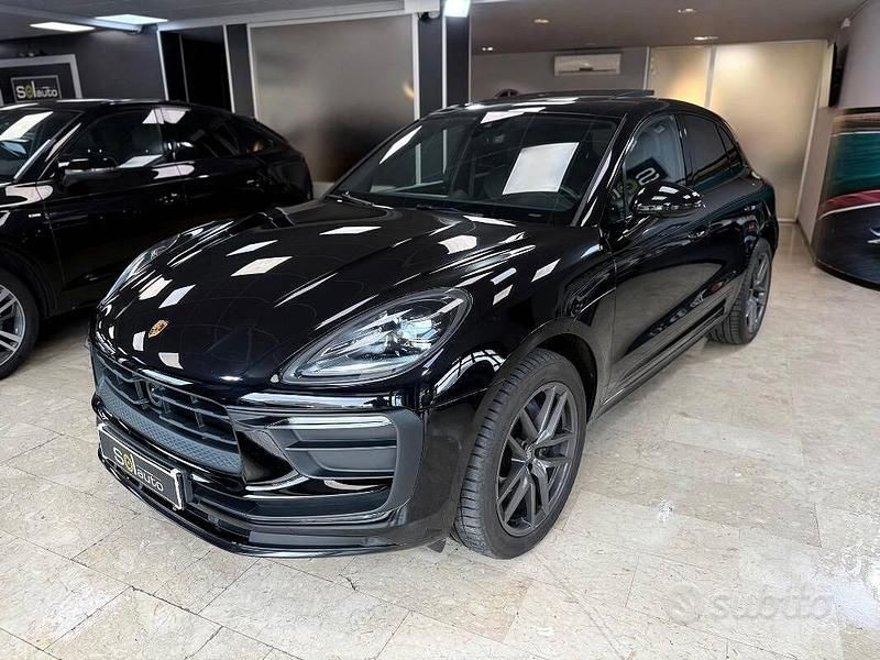 Usata Porsche Macan 265 CV (194 kW) 2022 Nero met SUV