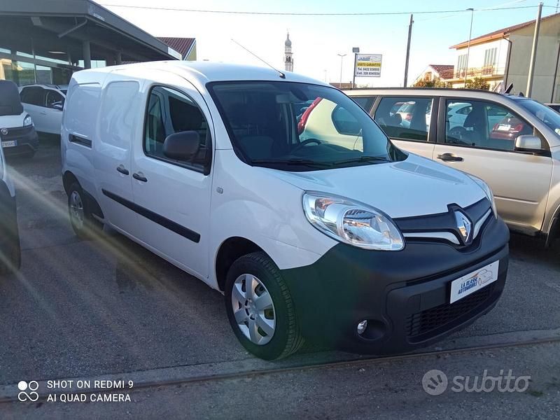 Usata Renault Kangoo 110 CV (80 kW) 2019 Bianco Monovolume