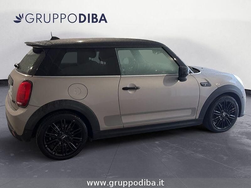Usata Mini Cooper SE 135 kW (184 CV) 2022 Grigio Utilitaria