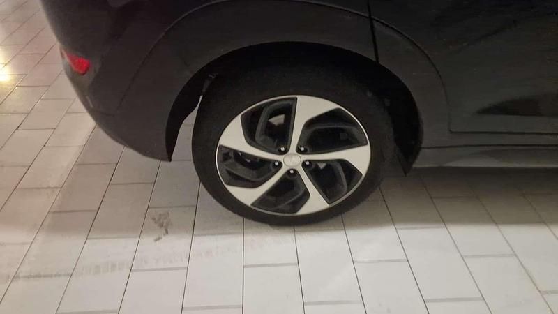 Usata Hyundai Tucson Xpossible 136 CV (100 kW) 2016 SUV