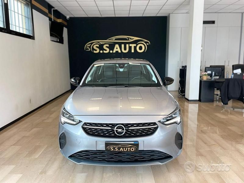 Usado Opel Corsa Elegance 75 HP (55 kW) 2021 Cinzento Sedan