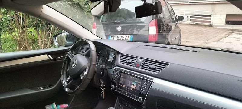 Usata Skoda Superb Executive 150 CV (110 kW) 2017 Station wagon