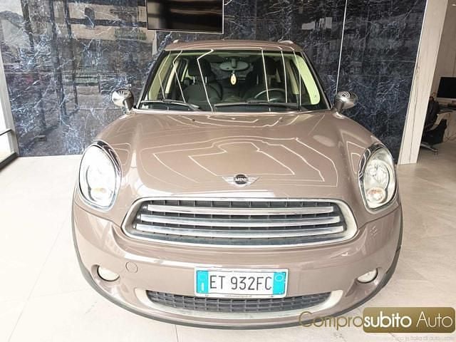 Usata Mini One D Countryman 90 CV (66 kW) 2013 Marrone SUV