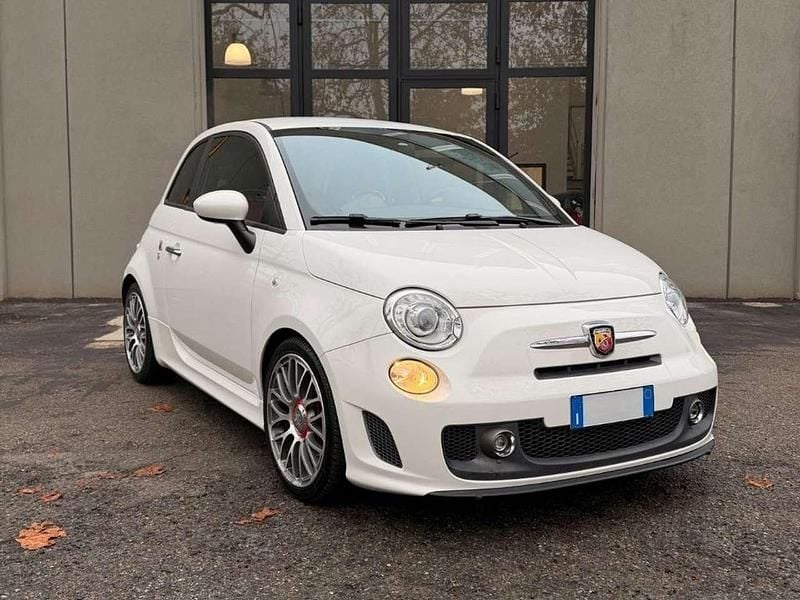 Bianco Usata 2016 Abarth 595 Turismo Due volumi | 12.600 € (Buon prezzo) - Immagine 1/4