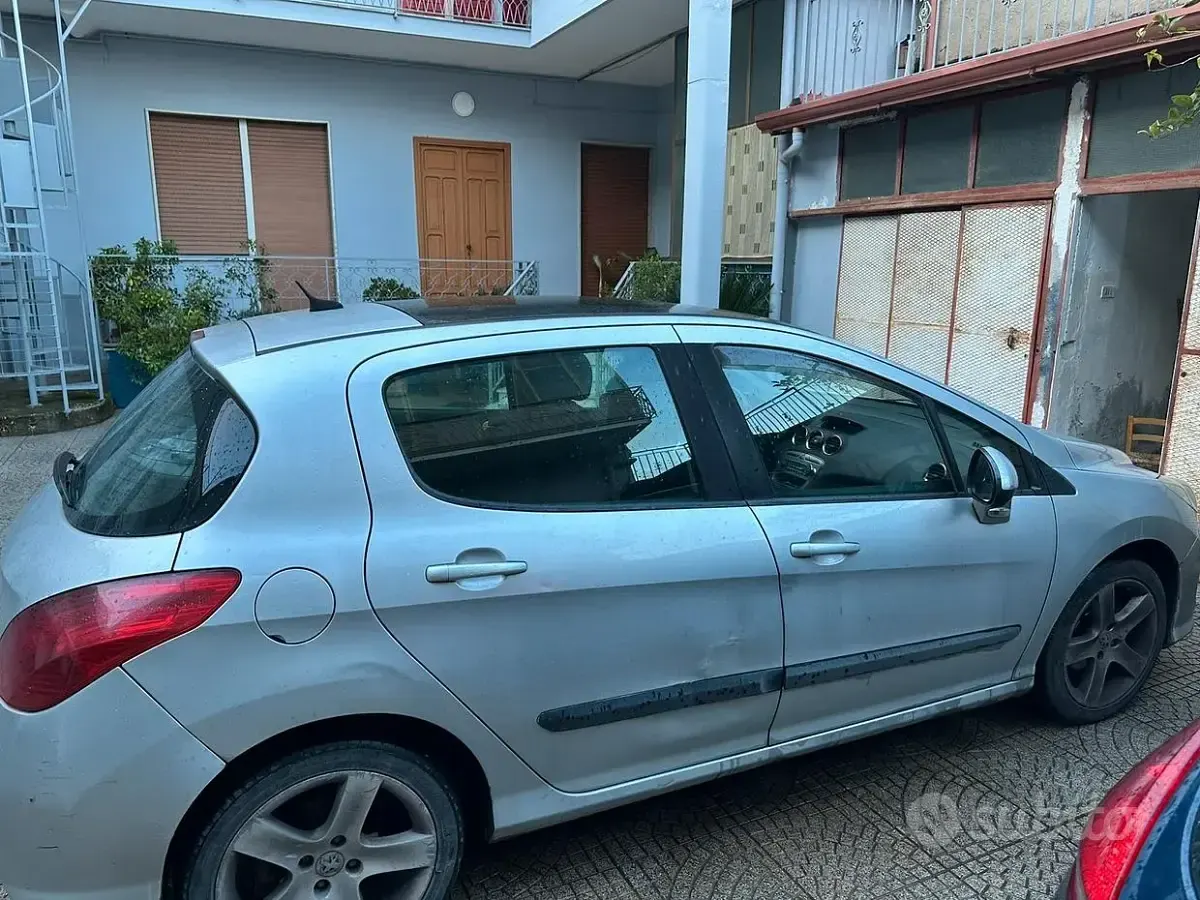 Usata Peugeot 308 110 CV (80 kW) 2007 Grigio Utilitaria