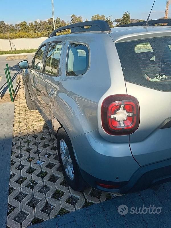 Usata Dacia Duster 131 CV (96 kW) 2019 Grigio SUV