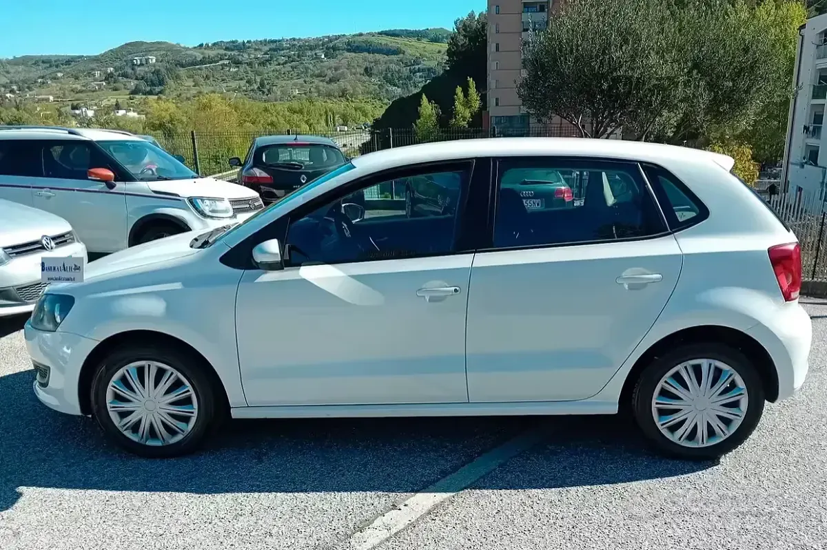 Usata VW Polo United 75 CV (55 kW) 2011 Bianco Utilitaria