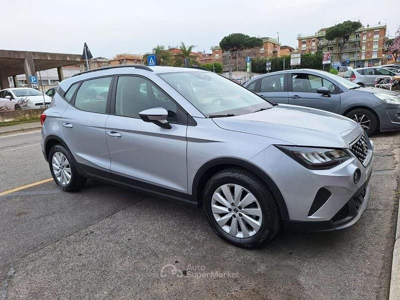 Usata Seat Ibiza Style 95 CV (69 kW) 2022 Argento Utilitaria