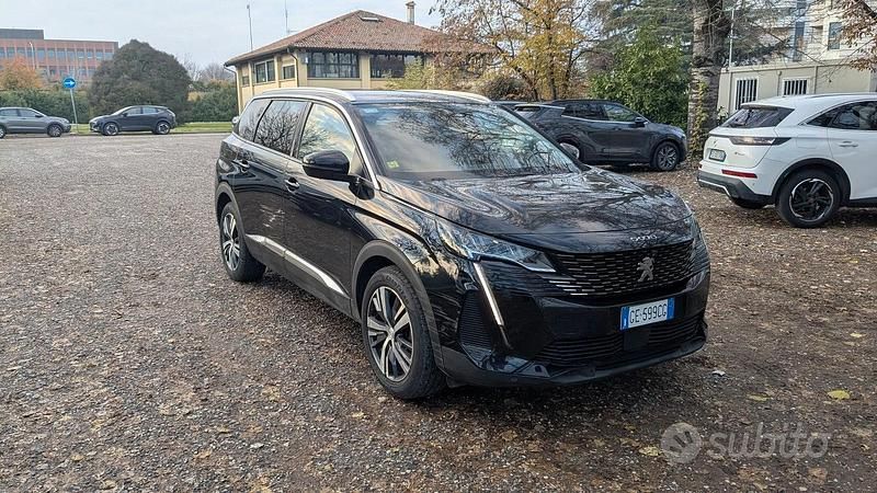 Nero Usata 2021 Peugeot 5008 SUV | 18.890 € (Ottimo prezzo) - Immagine 1/4