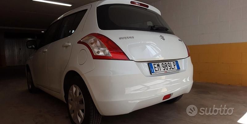 Usata Suzuki Swift GL 94 CV (69 kW) 2012 Bianco Berlina