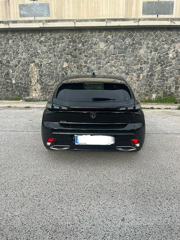 Usata Peugeot 308 Allure 131 CV (96 kW) 2022 Berlina