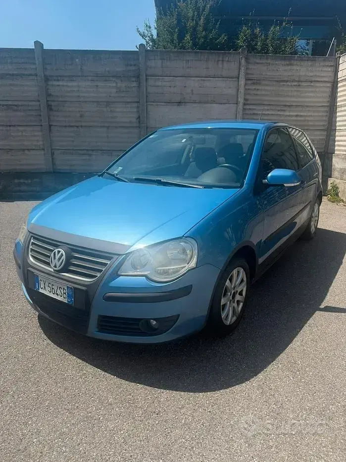 Usata VW Polo 75 CV (55 kW) 2005 Bluazzurro Utilitaria