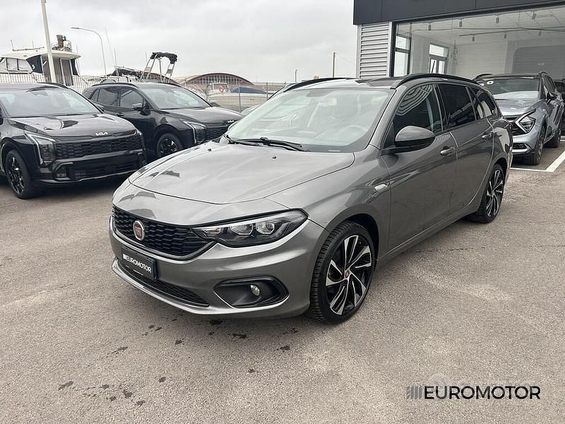 Usata Fiat Tipo S 120 CV (88 kW) 2018 Grigio Station wagon