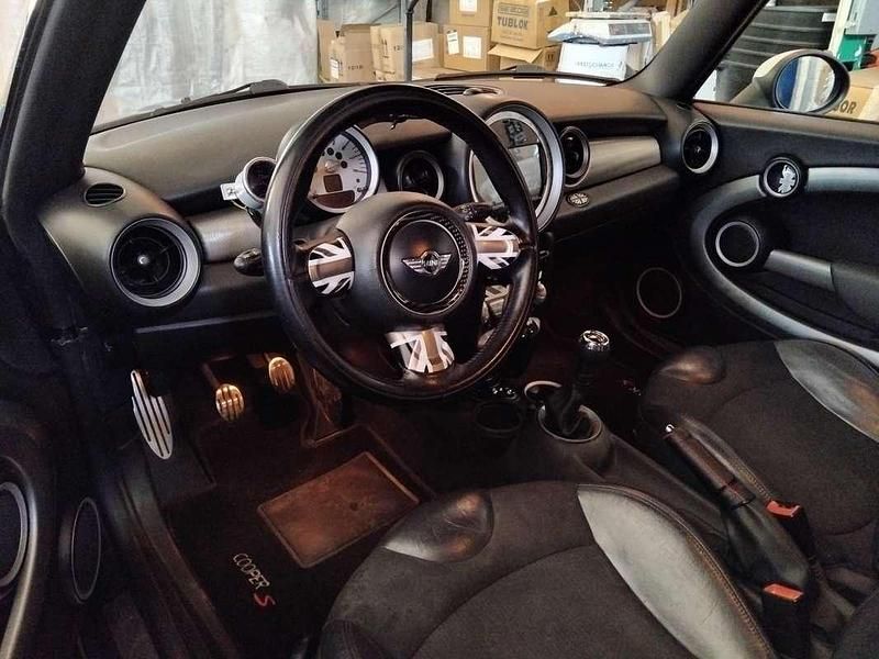 Usata Mini Cooper S 174 CV (127 kW) 2006 Nero Utilitaria