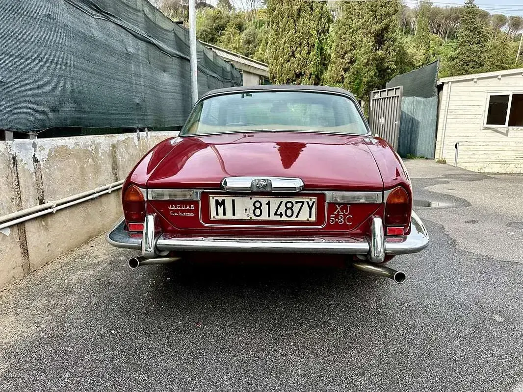 Usata Jaguar XJ12 272 CV (200 kW) 1975 Rosso Berlina