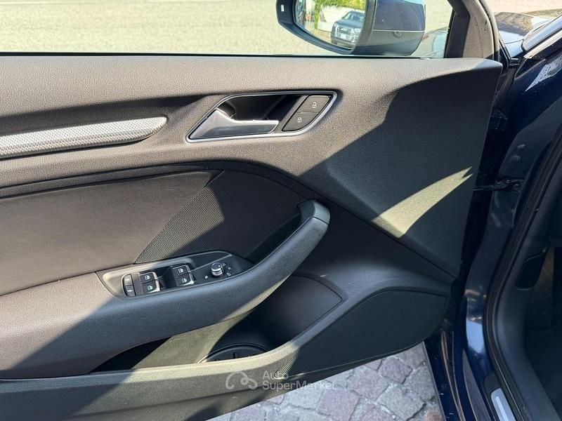 Usata Audi A3 Sport 110 CV (80 kW) 2017 Blu Berlina