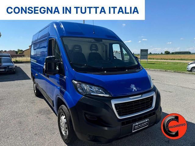 Usata Fiat Ducato 140 CV (102 kW) 2020 Blu pastello Furgone