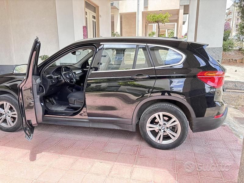 Usata BMW X1 116 CV (85 kW) 2017 Nero SUV