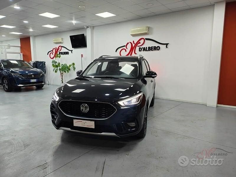 Usata MG ZS Luxury 106 CV (77 kW) 2024 Nero SUV