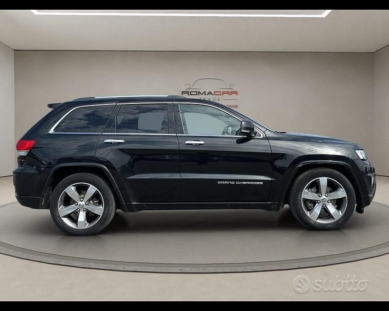 Usata Jeep Grand Cherokee Overland 250 CV (183 kW) 2016 Nero SUV