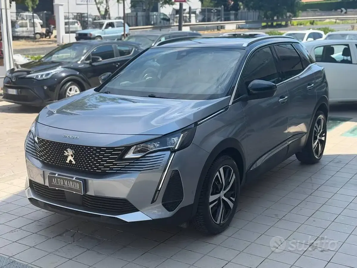 Usata Peugeot 3008 GT 131 CV (96 kW) 2023 Grigio SUV