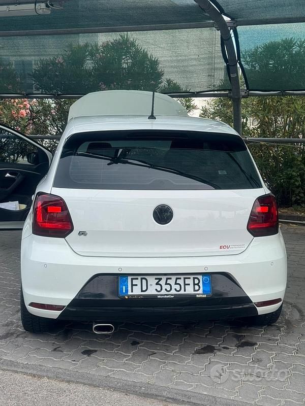 Occasion VW Polo R-line 90 ch (66 kW) 2016 Blanc Citadine