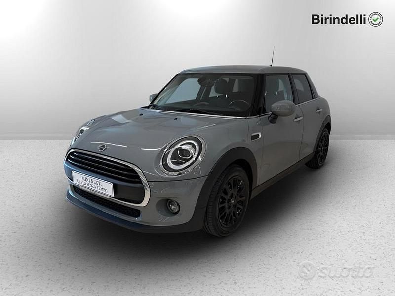 Usata Mini ONE 75 CV (55 kW) 2020 Moonwalk grey metallic Utilitaria