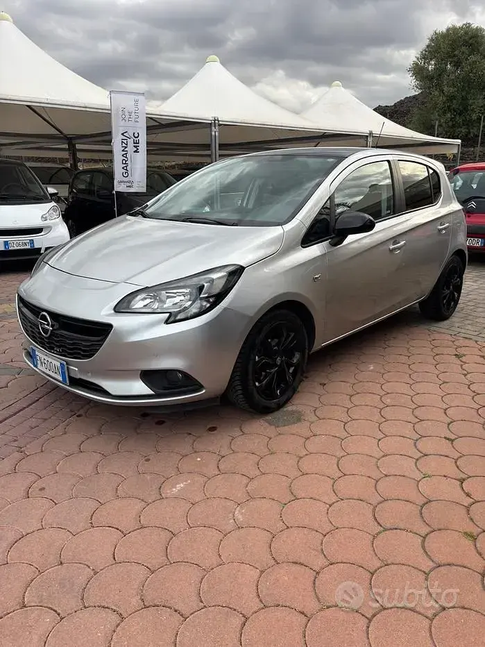 Usata Opel Corsa 69 CV (50 kW) 2018 Grigio Utilitaria