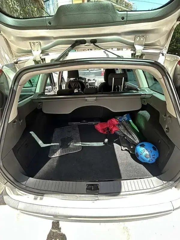 Usata Ford Focus Style 90 CV (66 kW) 2008 Station wagon