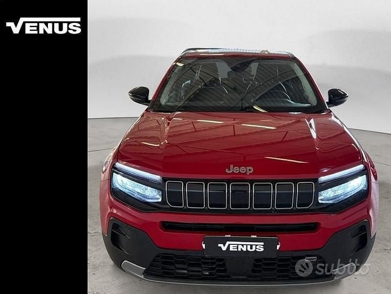 Usata Jeep Avenger Altitude 101 CV (74 kW) 2023 Rosso SUV