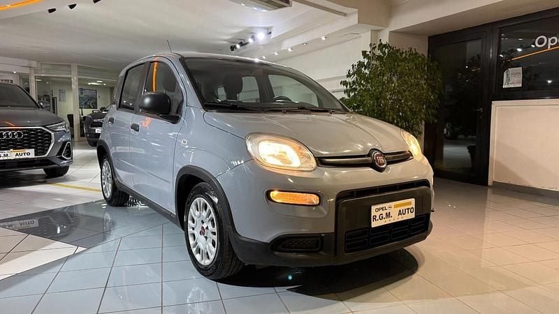 Usata Fiat Panda City Life 69 CV (50 kW) 2022 Grigio Utilitaria