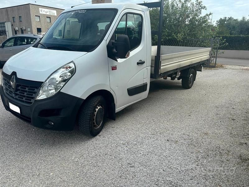 Usata Renault Master 170 CV (125 kW) 2018 Bianco Furgone