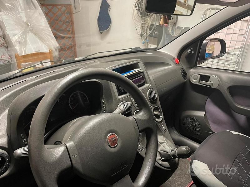 Usata Fiat Panda 60 CV (44 kW) 2010 Grigio Utilitaria