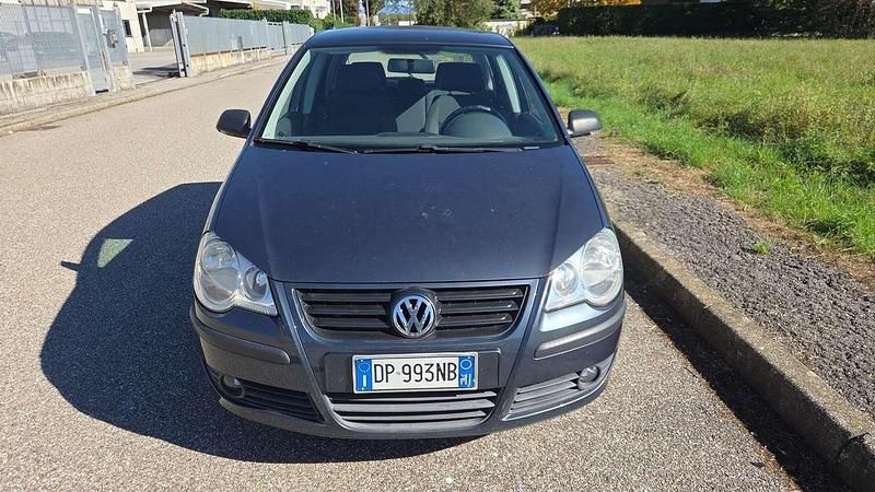 Other Usata 2008 VW Polo Comfortline Tre volumi | 2250 € (Ottimo prezzo) - Immagine 1/4