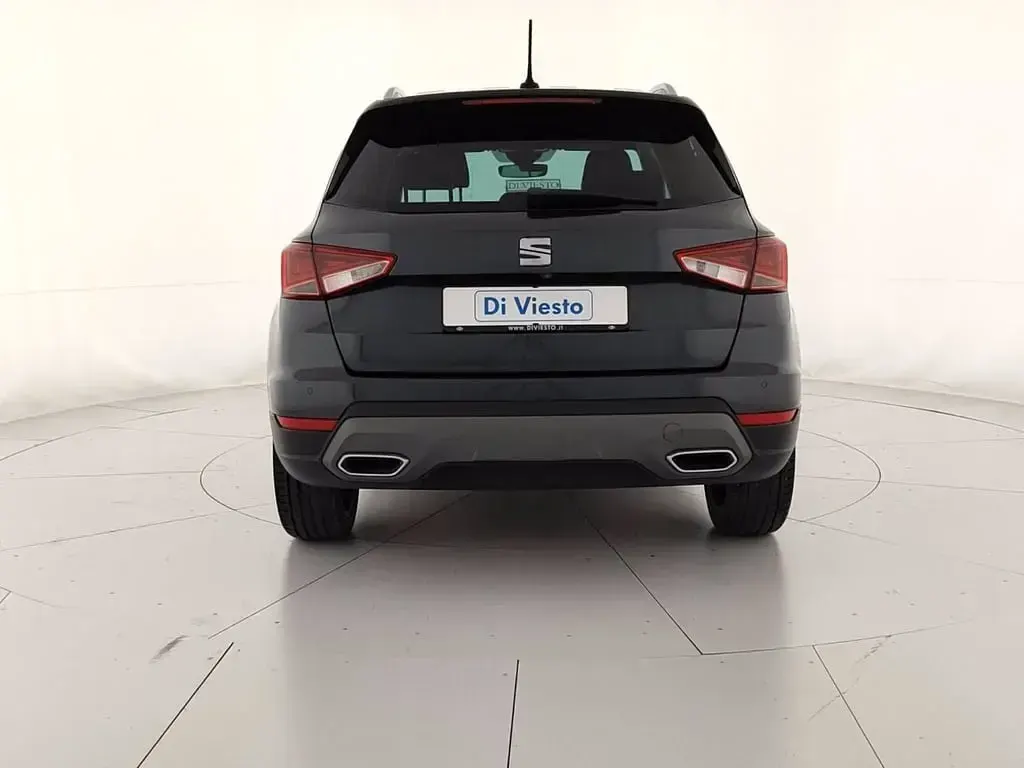 Usata Seat Arona FR 110 CV (80 kW) 2023 Magnetic tech nero midnight SUV