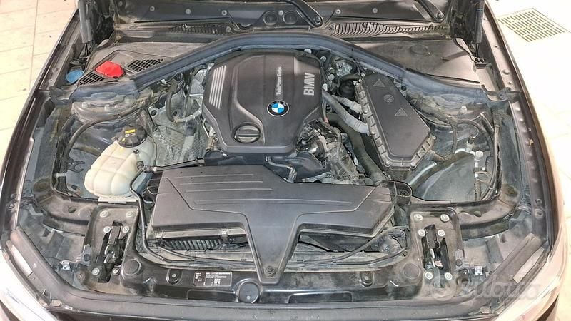 Usata BMW 118 Advantage 150 CV (110 kW) 2016 Nero Utilitaria