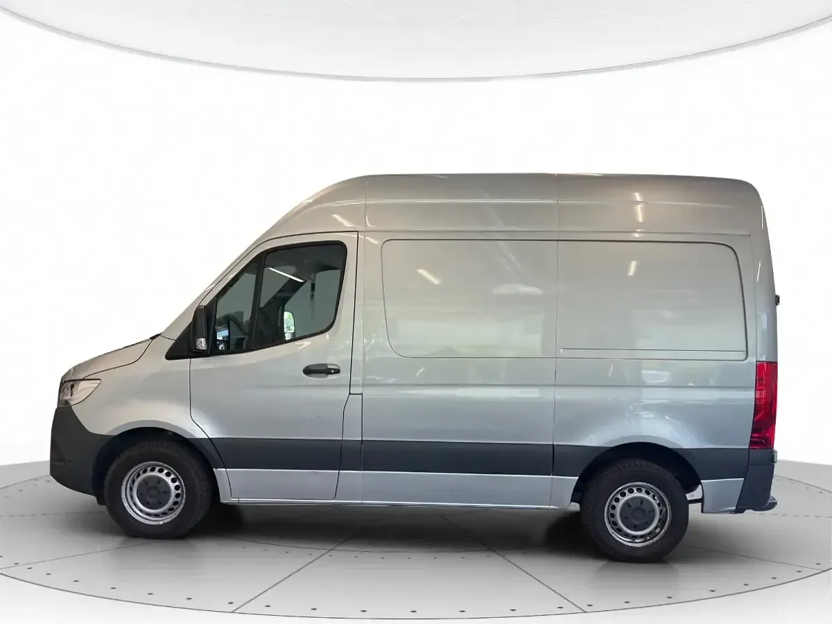 Usata Mercedes Sprinter 143 CV (105 kW) 2020 Grigio Furgone
