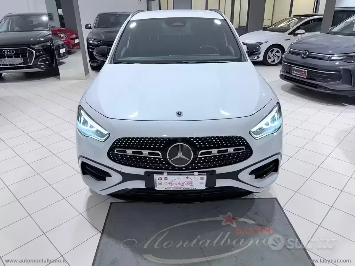 Usata Mercedes GLA200 AMG Line Premium 150 CV (110 kW) 2023 Bianco SUV