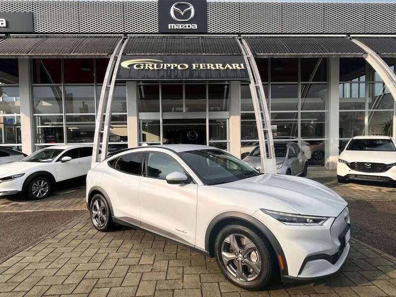 Usata Ford Mustang Mach-E Standard Range 124 kW (169 CV) 2021 Bianco SUV
