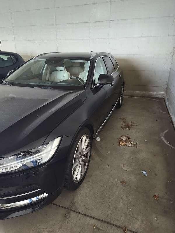 Usata Volvo V90 Momentum 190 CV (139 kW) 2019 Station wagon