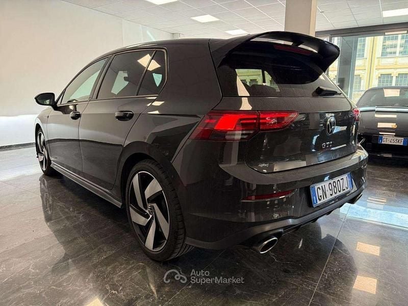 Usata VW Golf VIII GTI 299 CV (219 kW) 2021 Grigio scuro Berlina