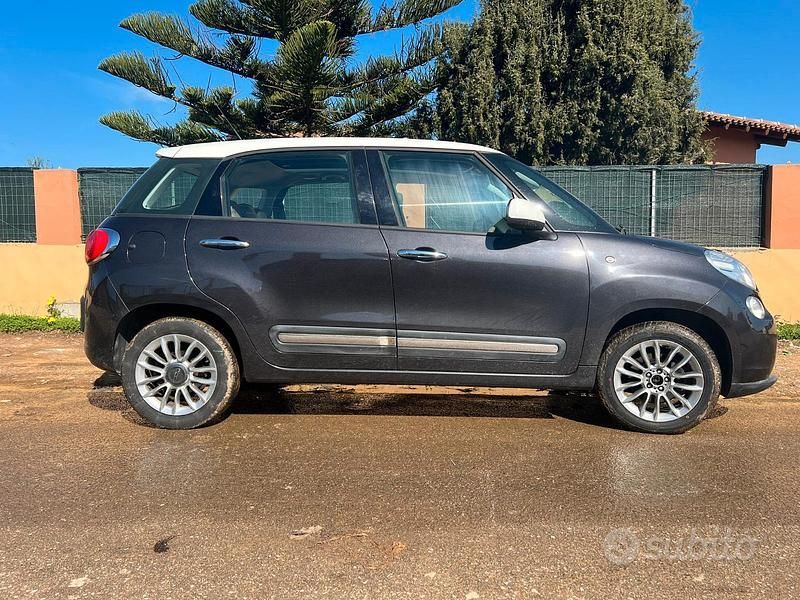 Usata Fiat 500L 120 CV (88 kW) 2013 Grigio Monovolume