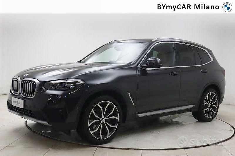 Usata BMW X3 Efficient Dynamics 190 CV (139 kW) 2022 Grigio SUV